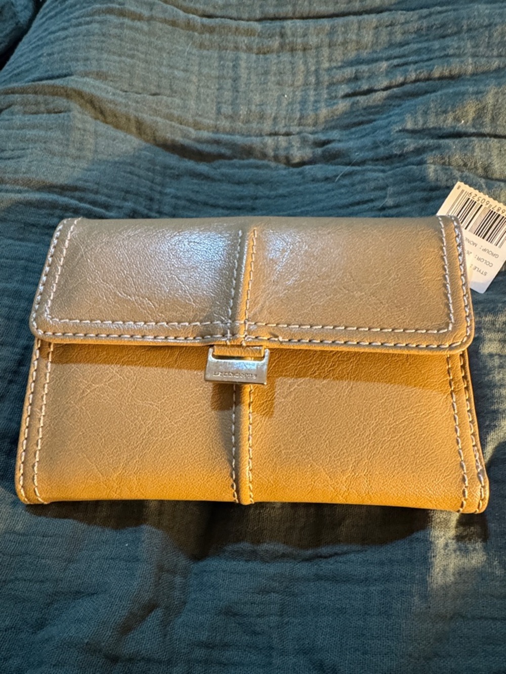 Liz Claiborne Tan Leather Fold Wallet with Silver Tone Tab